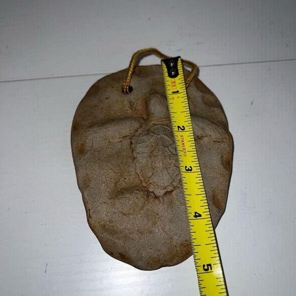 Vintage Signed Sea Turtle Wall Plaque Cast Stone Cement Signed JS Hand Made - Picture 2 of 7